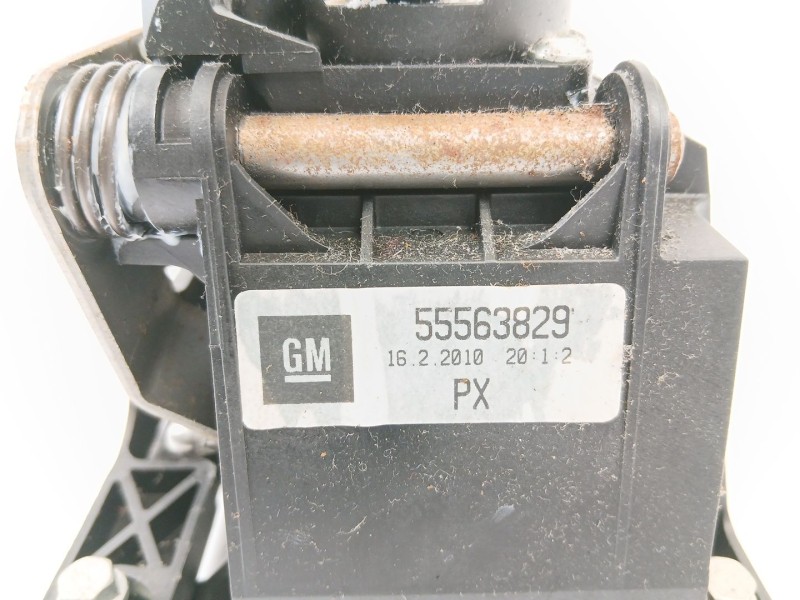 Recambio de palanca cambio para opel insignia berlina edition referencia OEM IAM 55563829  