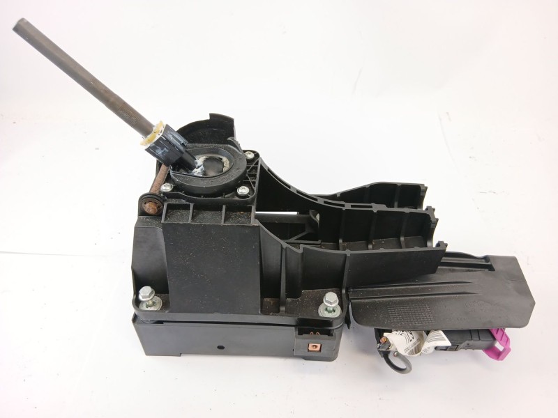 Recambio de palanca cambio para opel insignia berlina edition referencia OEM IAM 55563829  