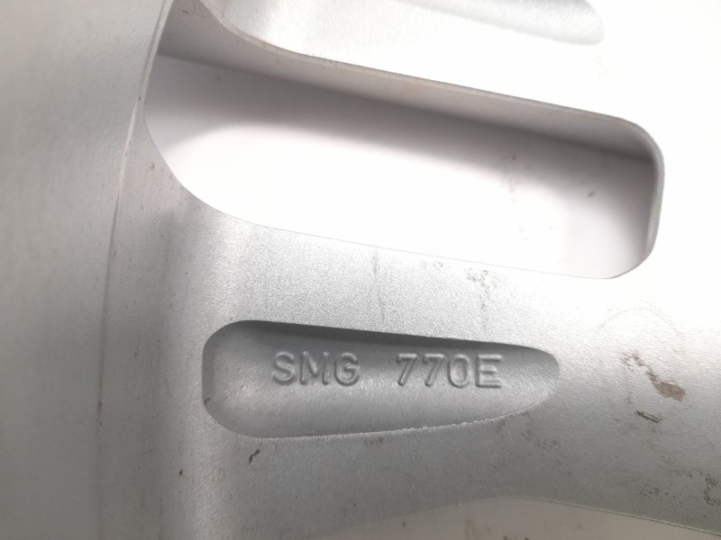 Recambio de llanta para  referencia OEM IAM SMG770E  