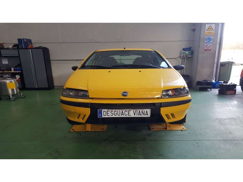fiat punto berlina (188) del año 2001