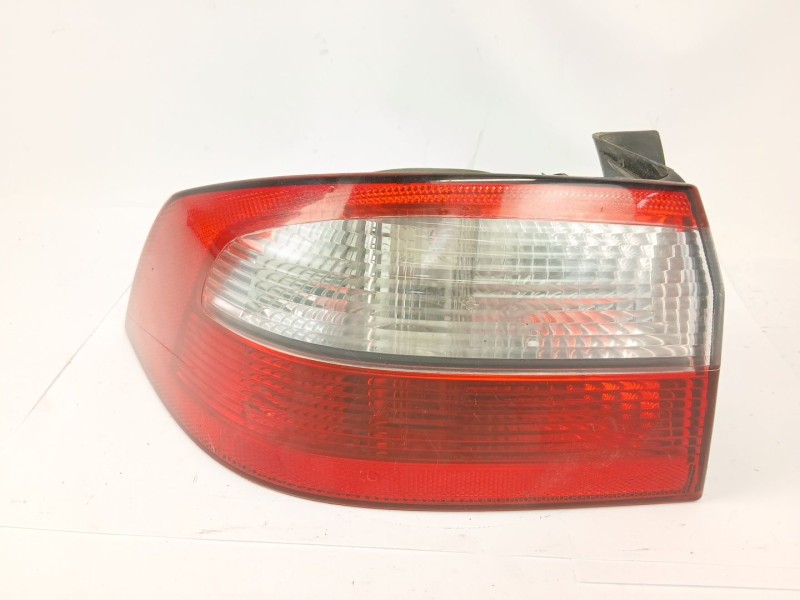 Recambio de piloto trasero izquierdo para renault laguna ii (bg0) authentique referencia OEM IAM   