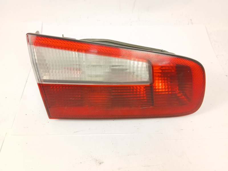 Recambio de piloto trasero izquierdo para renault laguna ii (bg0) authentique referencia OEM IAM 8200002475  