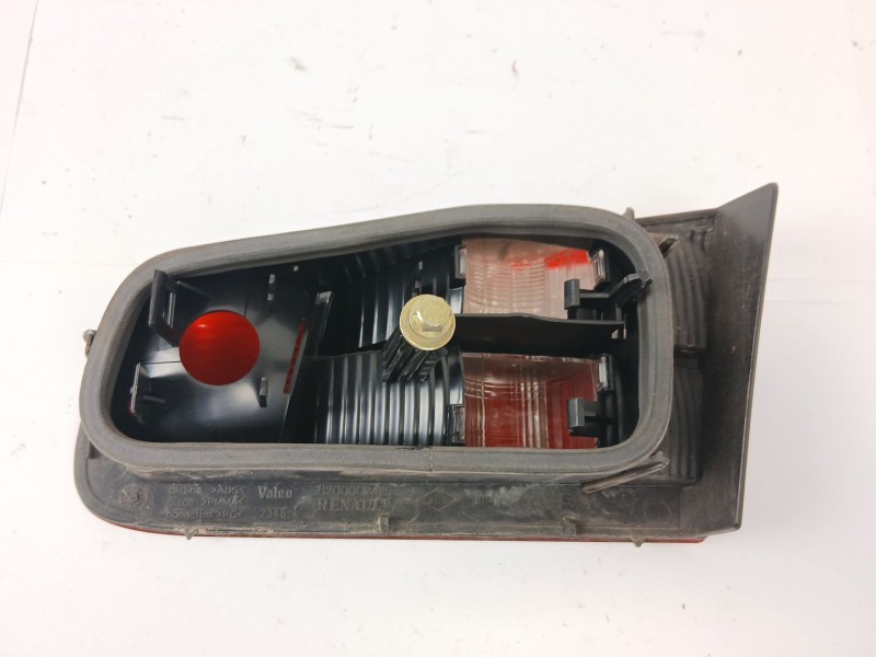 Recambio de piloto trasero izquierdo para renault laguna ii (bg0) authentique referencia OEM IAM 8200002475  