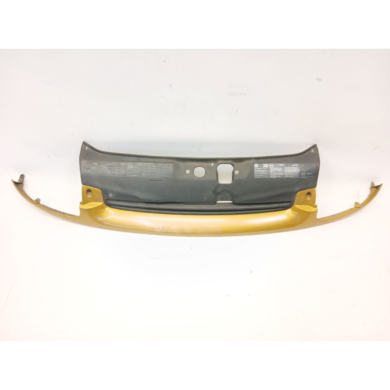 Recambio de rejilla delantera para renault clio ii (bb_, cb_) 1.9 d (b/cb0e, bb0j) referencia OEM IAM 7700418611  