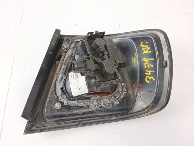 Recambio de piloto trasero izquierdo para nissan primera berlina (p11) 1.8 16v cat referencia OEM IAM 89023852  