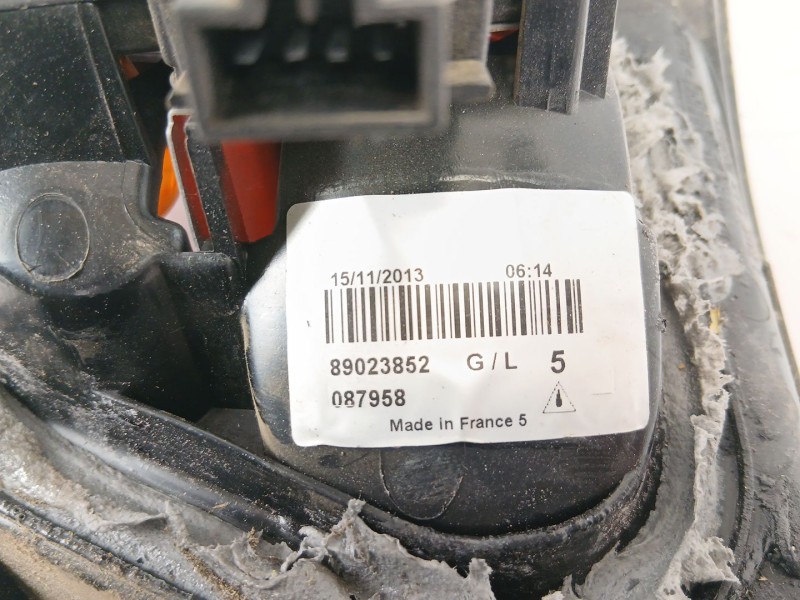 Recambio de piloto trasero izquierdo para nissan primera berlina (p11) 1.8 16v cat referencia OEM IAM 89023852  