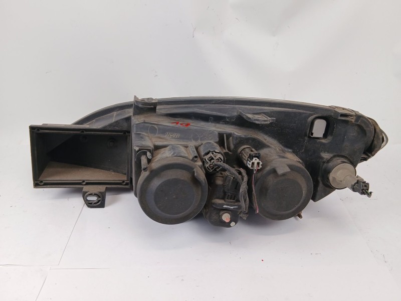 Recambio de faro derecho para nissan primera berlina (p11) 1.8 16v cat referencia OEM IAM 89003045  