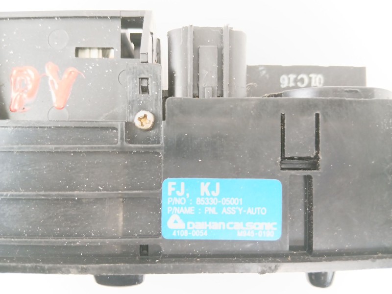 Recambio de mando calefaccion / aire acondicionado para ssangyong musso 2.9 tdi grand lux referencia OEM IAM 8533005001  