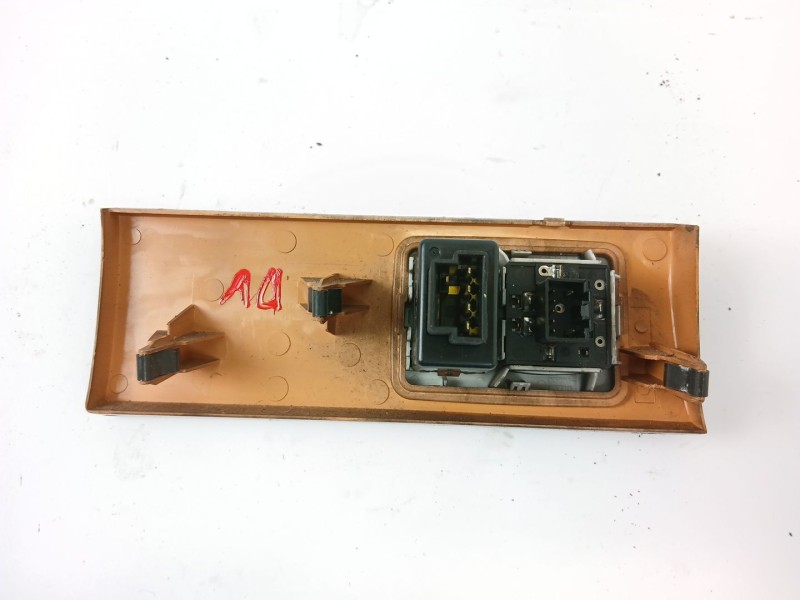 Recambio de regulador altura luces para ssangyong musso 2.9 tdi grand lux referencia OEM IAM   