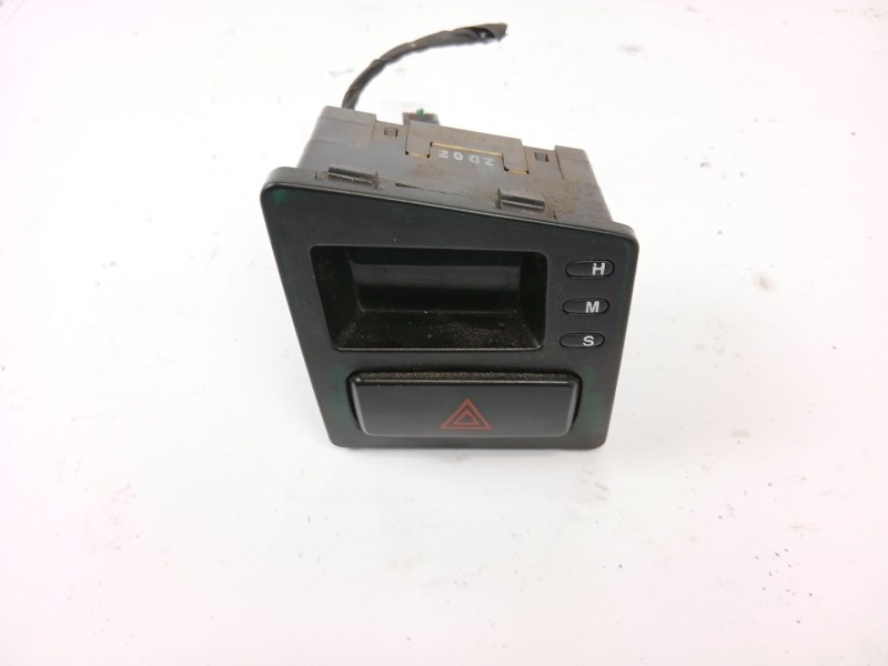 Recambio de warning para ssangyong musso 2.9 tdi grand lux referencia OEM IAM 8111005700  