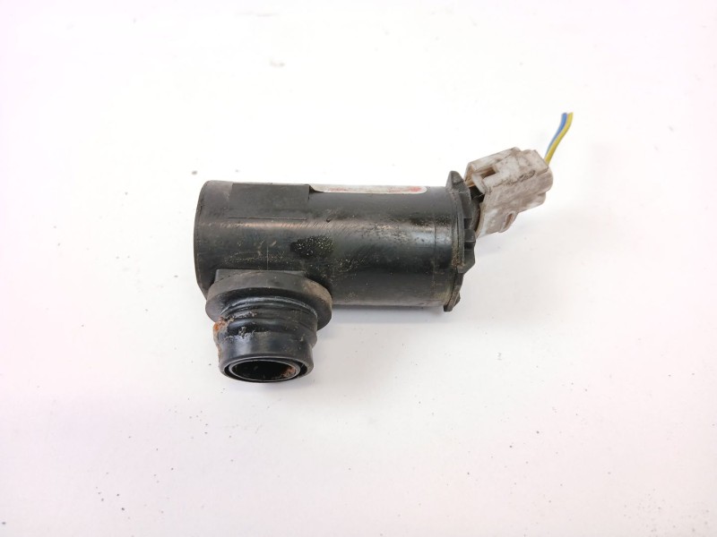 Recambio de bomba limpia para ssangyong musso 2.9 tdi grand lux referencia OEM IAM 8632005000  