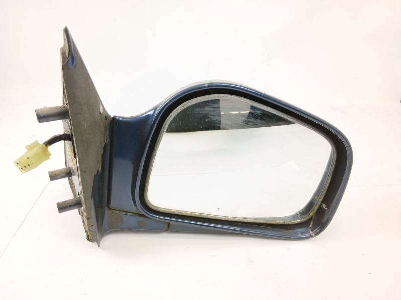 Recambio de retrovisor derecho para ssangyong musso 2.9 tdi grand lux referencia OEM IAM 015003  