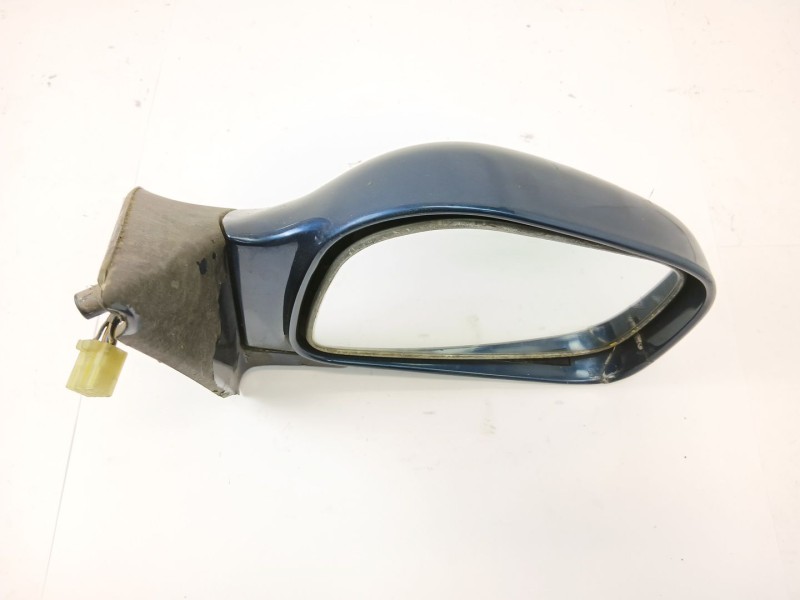 Recambio de retrovisor derecho para ssangyong musso 2.9 tdi grand lux referencia OEM IAM 015003  
