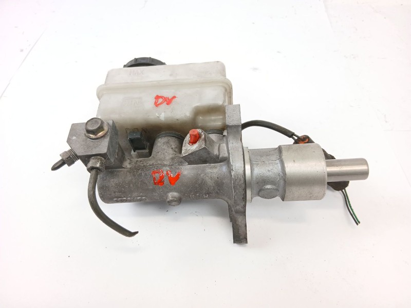 Recambio de bomba freno para ssangyong musso 2.9 tdi grand lux referencia OEM IAM OBM0233  