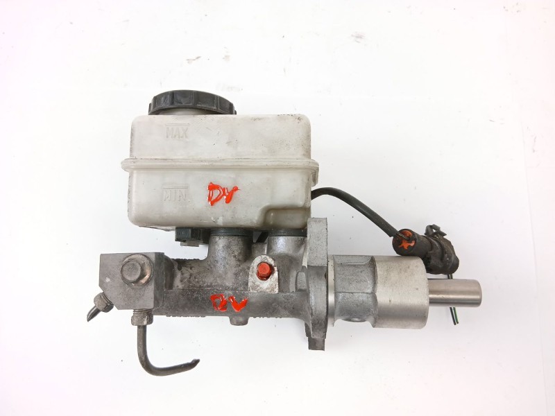 Recambio de bomba freno para ssangyong musso 2.9 tdi grand lux referencia OEM IAM OBM0233  