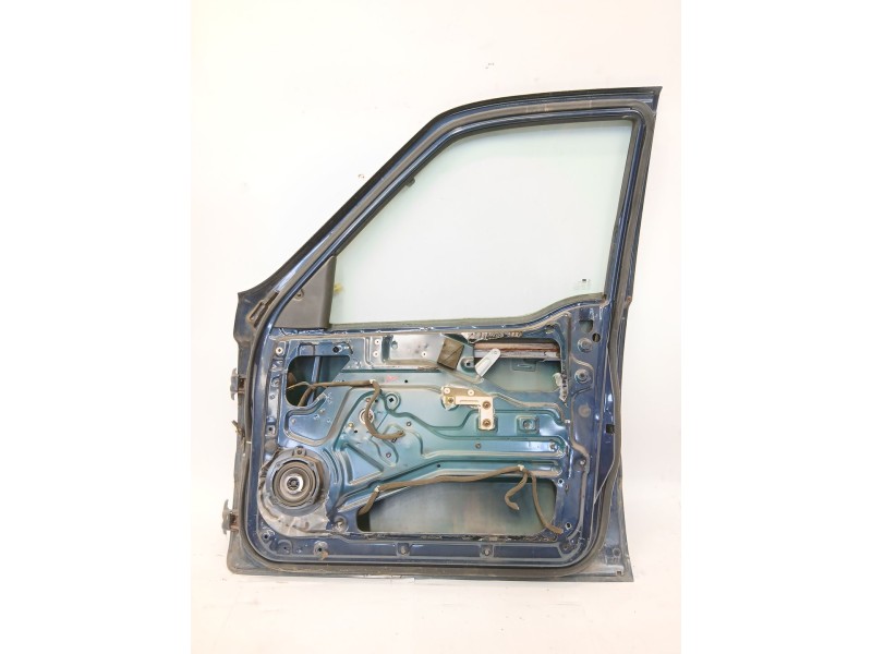 Recambio de puerta delantera derecha para ssangyong musso 2.9 tdi grand lux referencia OEM IAM   