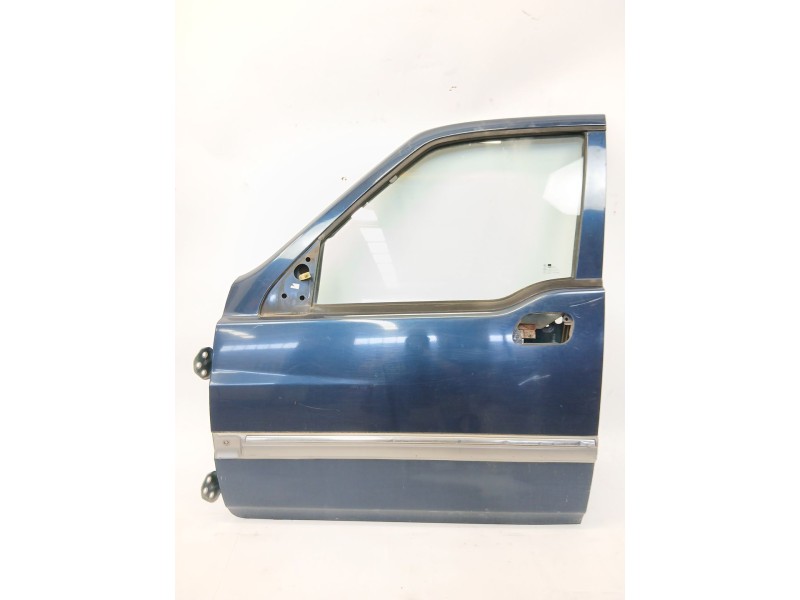 Recambio de puerta delantera izquierda para ssangyong musso 2.9 tdi grand lux referencia OEM IAM   