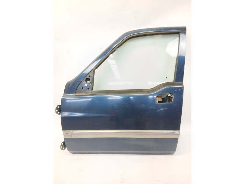 Recambio de puerta delantera izquierda para ssangyong musso 2.9 tdi grand lux referencia OEM IAM   
