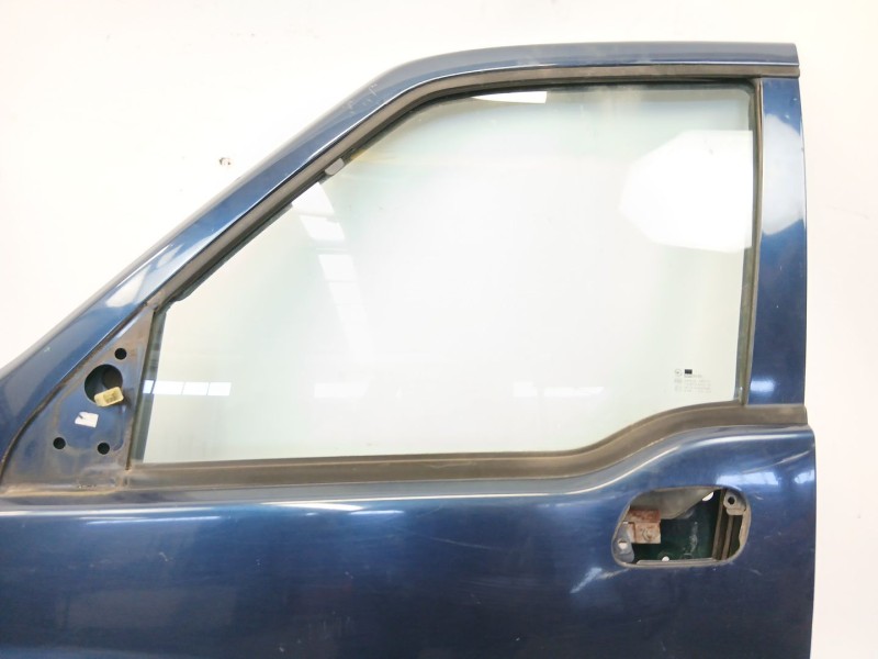 Recambio de puerta delantera izquierda para ssangyong musso 2.9 tdi grand lux referencia OEM IAM   
