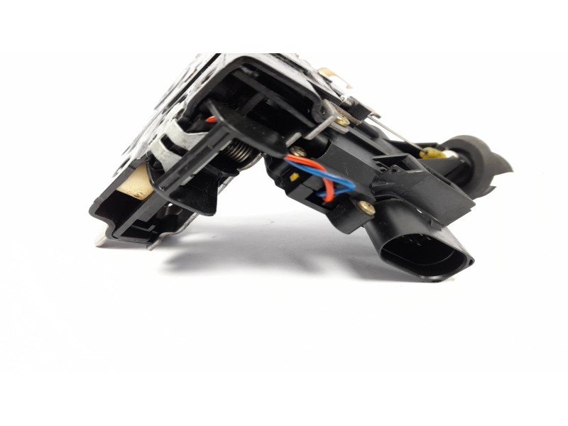 Recambio de cerradura puerta delantera izquierda para audi a4 avant (8e) 1.9 tdi referencia OEM IAM 4B1837015G  