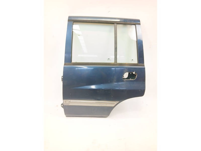 Recambio de puerta trasera izquierda para ssangyong musso 2.9 tdi grand lux referencia OEM IAM   