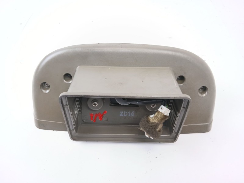 Recambio de luz central de freno para ssangyong musso 2.9 tdi grand lux referencia OEM IAM 0310000393  