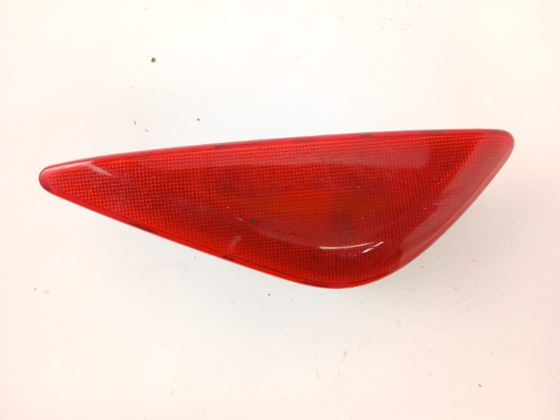 Recambio de luz interior para ssangyong musso 2.9 tdi grand lux referencia OEM IAM 8374505101  