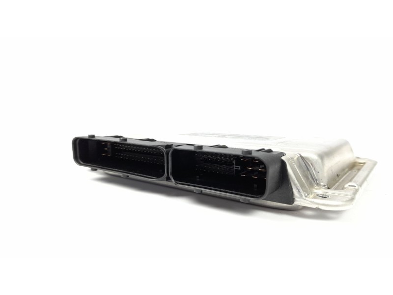 Recambio de centralita motor uce para audi a4 avant (8e) 1.9 tdi referencia OEM IAM 038906019JT  