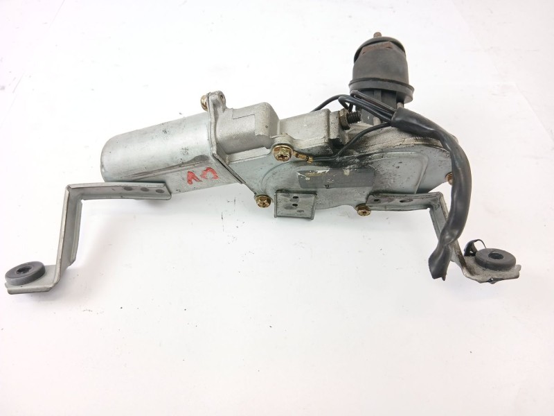 Recambio de motor limpia trasero para ssangyong musso 2.9 tdi grand lux referencia OEM IAM 8615005010  