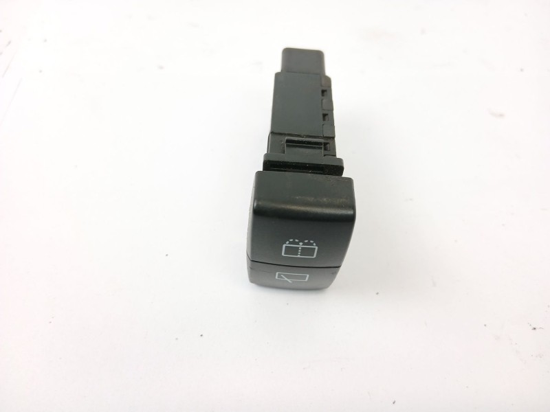 Recambio de boton limpia para ssangyong musso 2.9 tdi grand lux referencia OEM IAM   