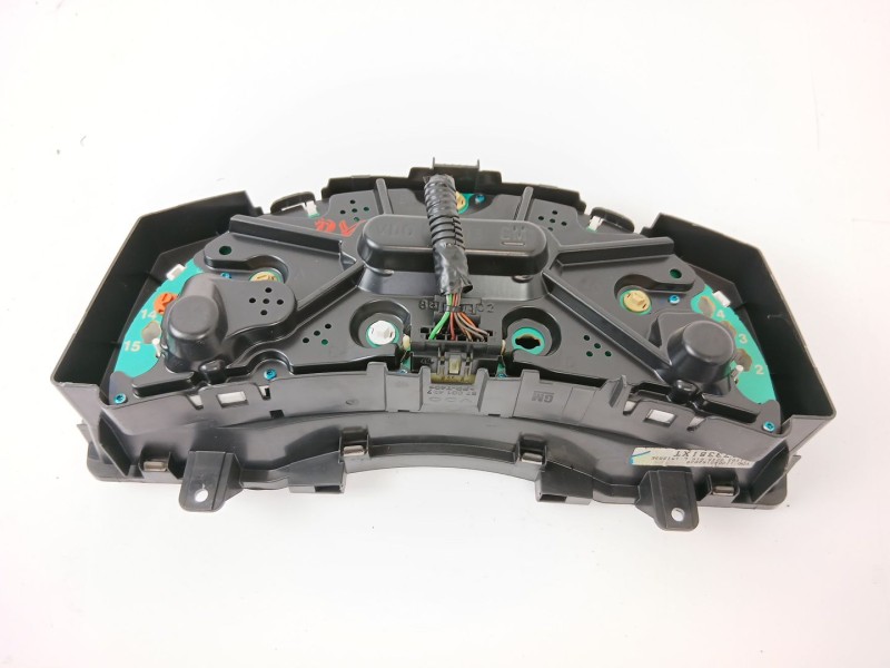 Recambio de cuadro instrumentos para opel meriva 1.7 16v cdti referencia OEM IAM 87001437  