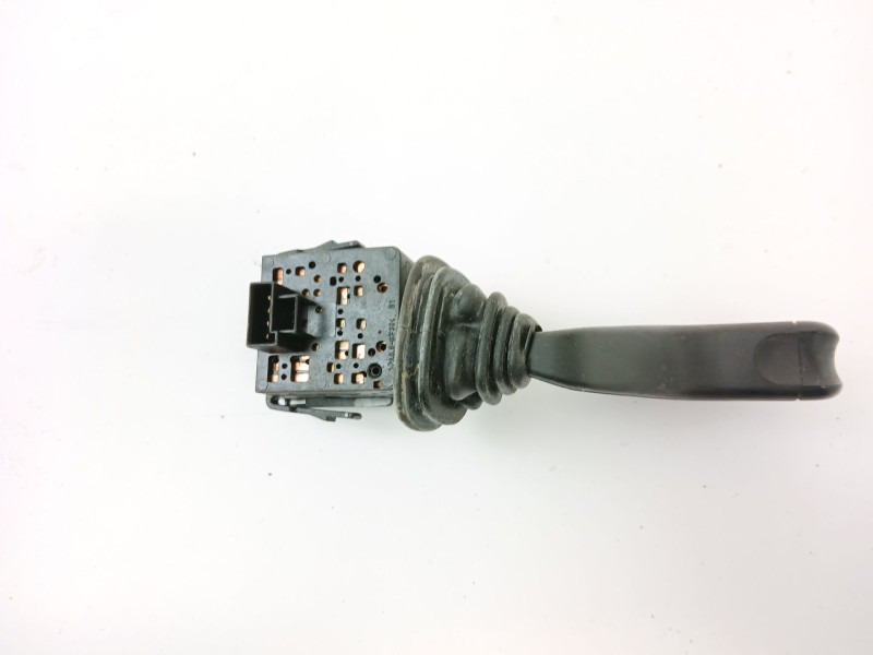 Recambio de mando limpia para opel meriva 1.7 16v cdti referencia OEM IAM 09185413  