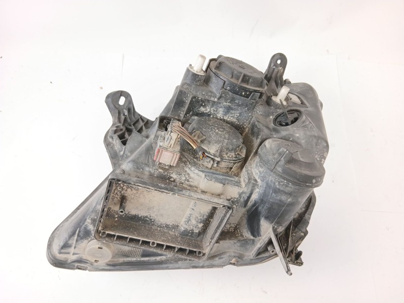 Recambio de faro derecho para opel meriva 1.7 16v cdti referencia OEM IAM 93321051  