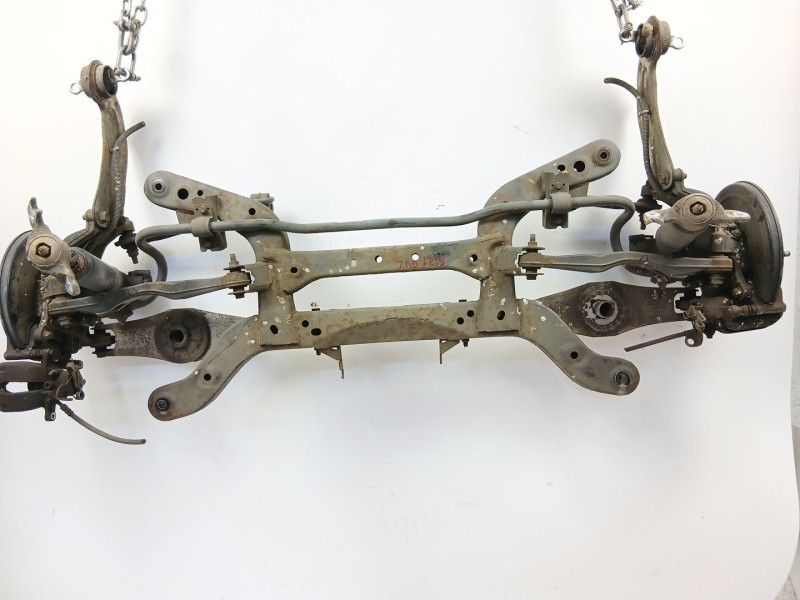 Recambio de puente trasero para opel insignia berlina edition referencia OEM IAM   