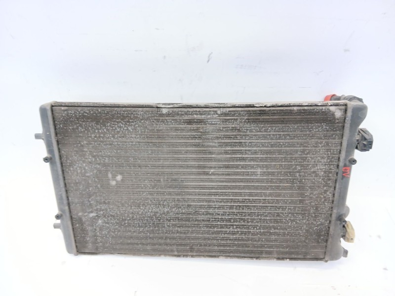 Recambio de radiador agua para volkswagen golf iv berlina (1j1) 1.6 16v referencia OEM IAM 1J0121253  