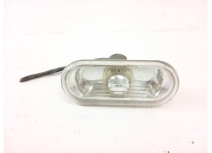 Recambio de piloto lateral izquierdo para volkswagen golf iv berlina (1j1) 1.6 16v referencia OEM IAM 1J0949117  