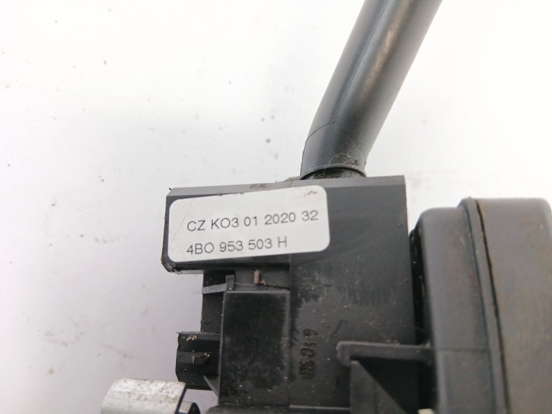 Recambio de mando volante para volkswagen golf iv berlina (1j1) 1.6 16v referencia OEM IAM 4B0953503  
