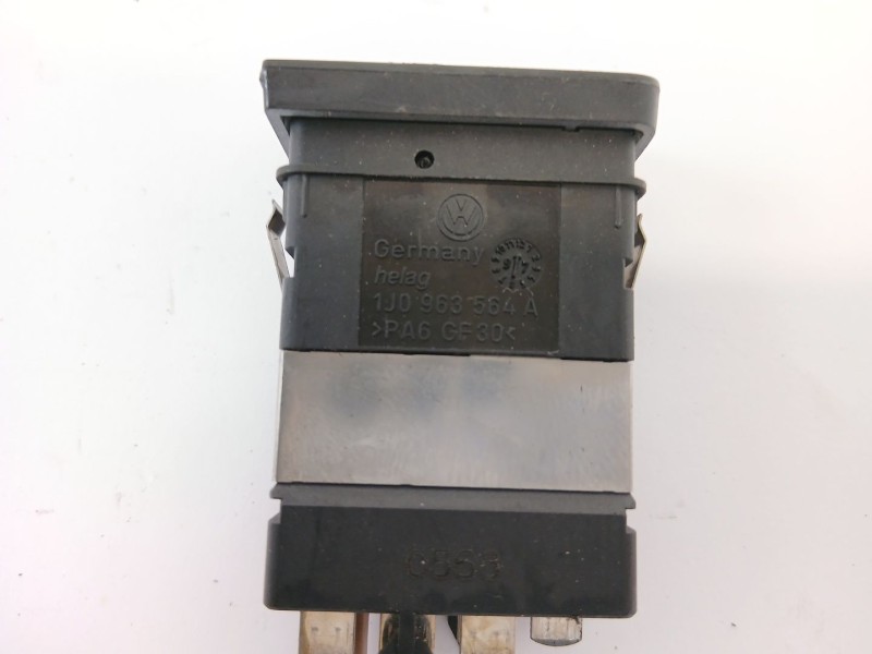Recambio de interruptor para volkswagen golf iv berlina (1j1) 1.6 16v referencia OEM IAM 1J0963564  