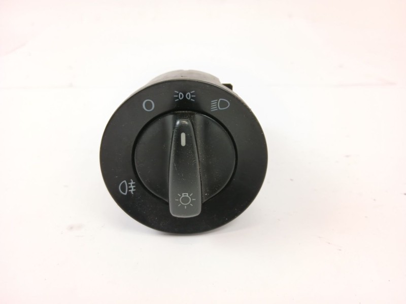 Recambio de mando luces para volkswagen golf iv berlina (1j1) 1.6 16v referencia OEM IAM 1C0941531  