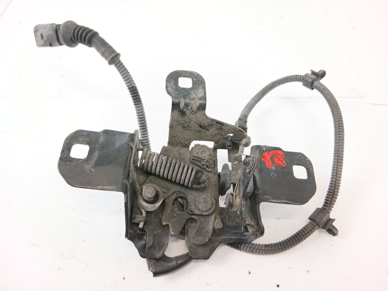 Recambio de cerradura capot para volkswagen golf iv berlina (1j1) 1.6 16v referencia OEM IAM 1J0823509  