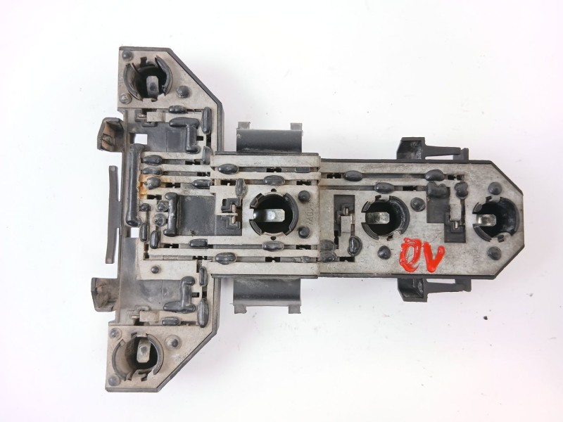 Recambio de portalamparas para volkswagen golf iv berlina (1j1) 1.6 16v referencia OEM IAM 1J6945257  