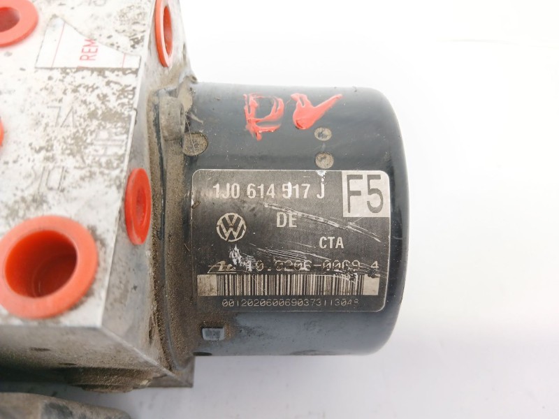 Recambio de abs para volkswagen golf iv berlina (1j1) 1.6 16v referencia OEM IAM 1J0614517  