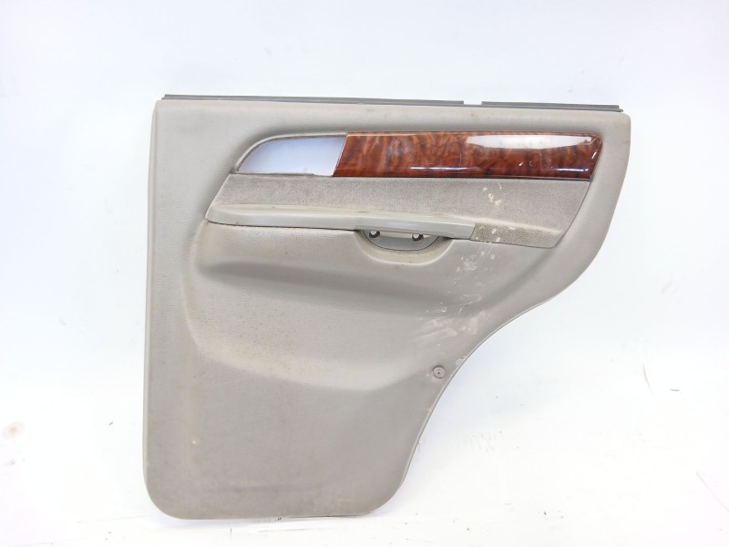 Recambio de guarnecido puerta trasera derecha para ssangyong musso 2.9 tdi grand lux referencia OEM IAM 7326105501  