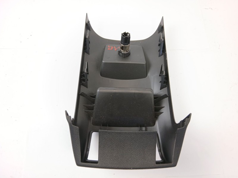 Recambio de moldura para opel insignia berlina edition referencia OEM IAM 13222148  