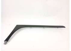 Recambio de molduras delanteras para opel insignia berlina edition referencia OEM IAM 13221845  