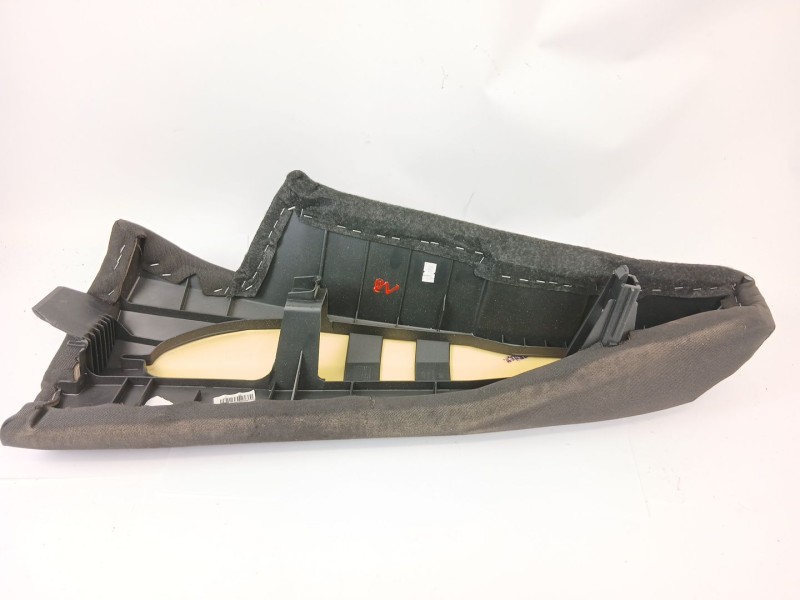 Recambio de moldura para opel insignia berlina edition referencia OEM IAM 13304991  