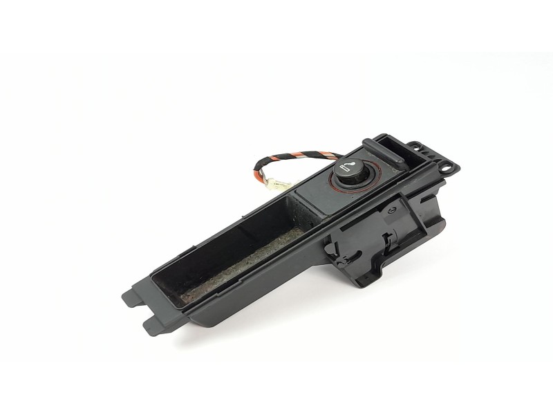 Recambio de cenicero para audi a4 avant (8e) 1.9 tdi referencia OEM IAM 8E0863284  