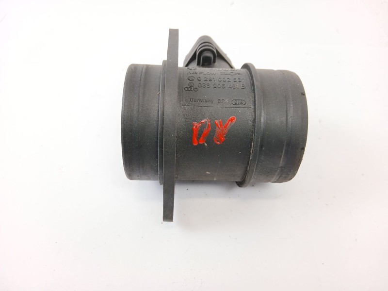 Recambio de caudalimetro para volkswagen golf v (1k1) 1.9 tdi referencia OEM IAM 038906461  