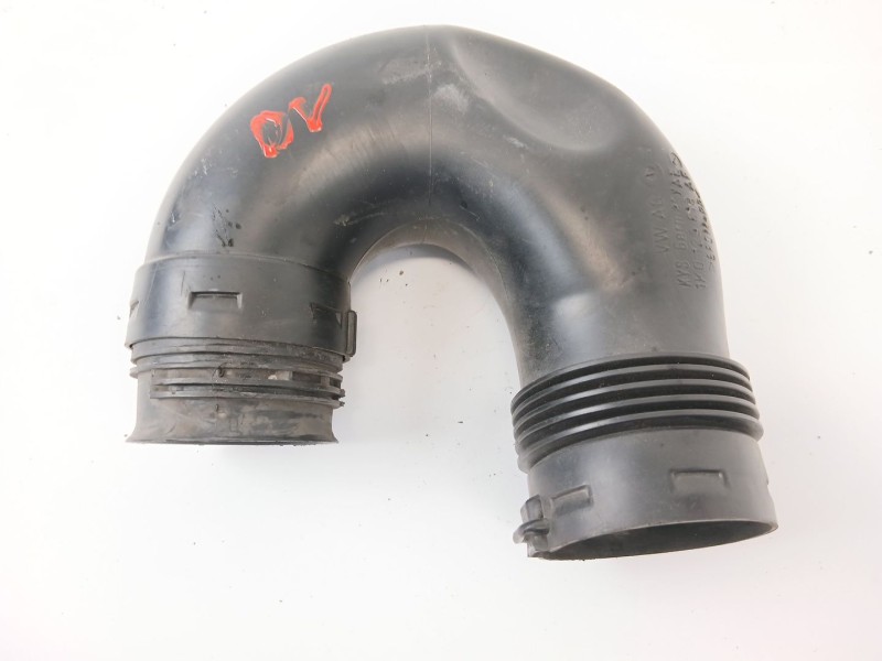 Recambio de tubo admision para volkswagen golf v (1k1) 1.9 tdi referencia OEM IAM 1K0129618  