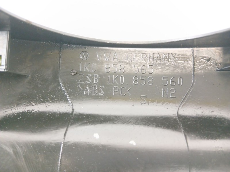 Recambio de moldura para volkswagen golf v (1k1) 1.9 tdi referencia OEM IAM 1K0858565  